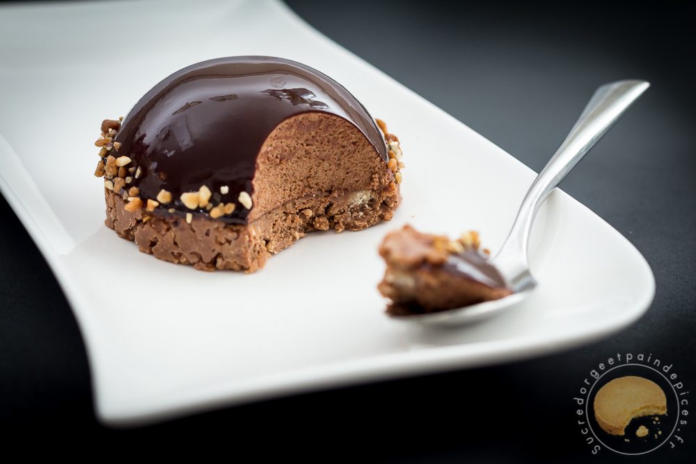 Dômes a la mousse au chocolat